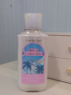 Bath & Body Works Pink Cashmere Lotion - Pink & Blue